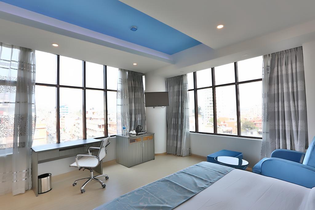 City Hotel And Suites Kathmandu Exterior foto